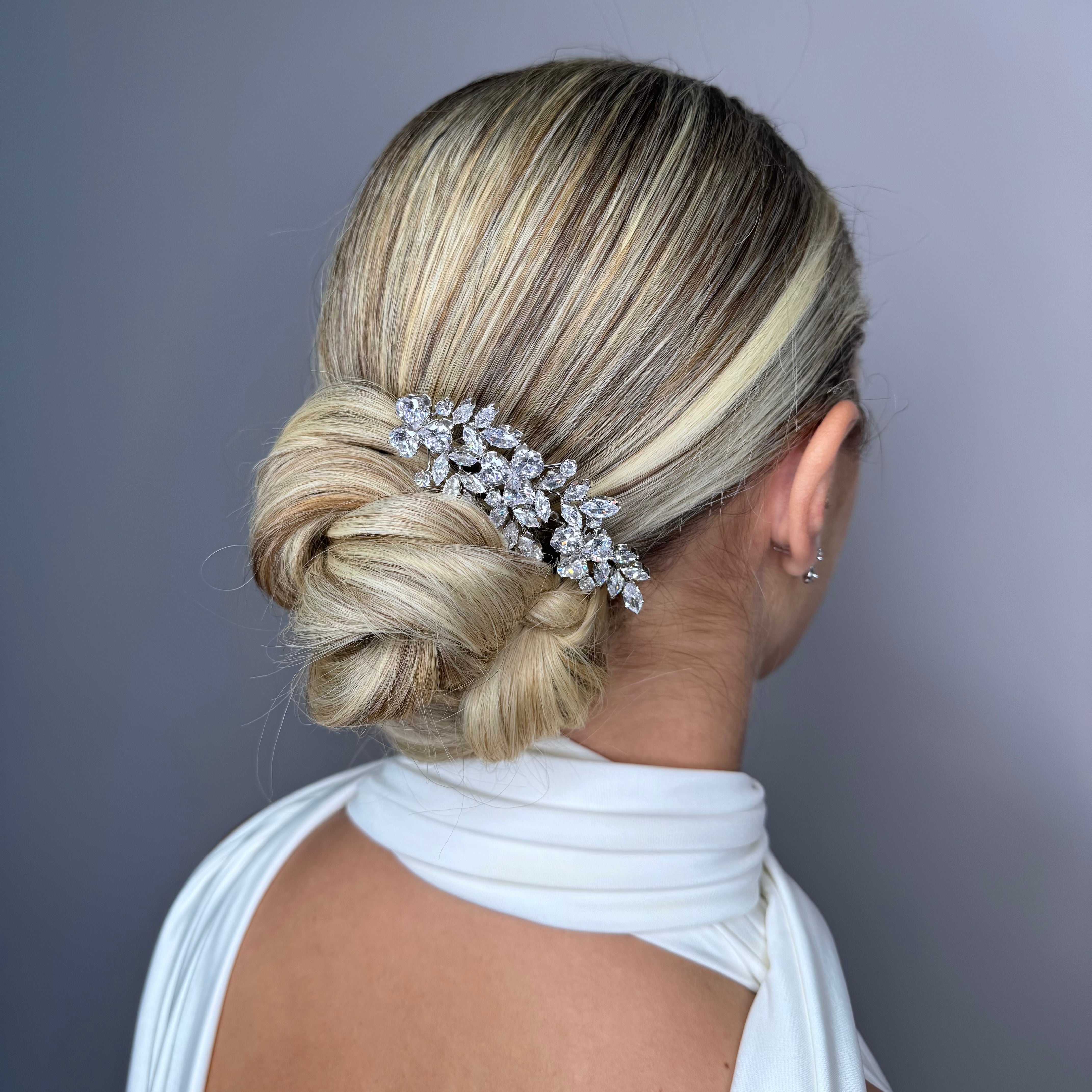 Adorn Zircon Hair Comb