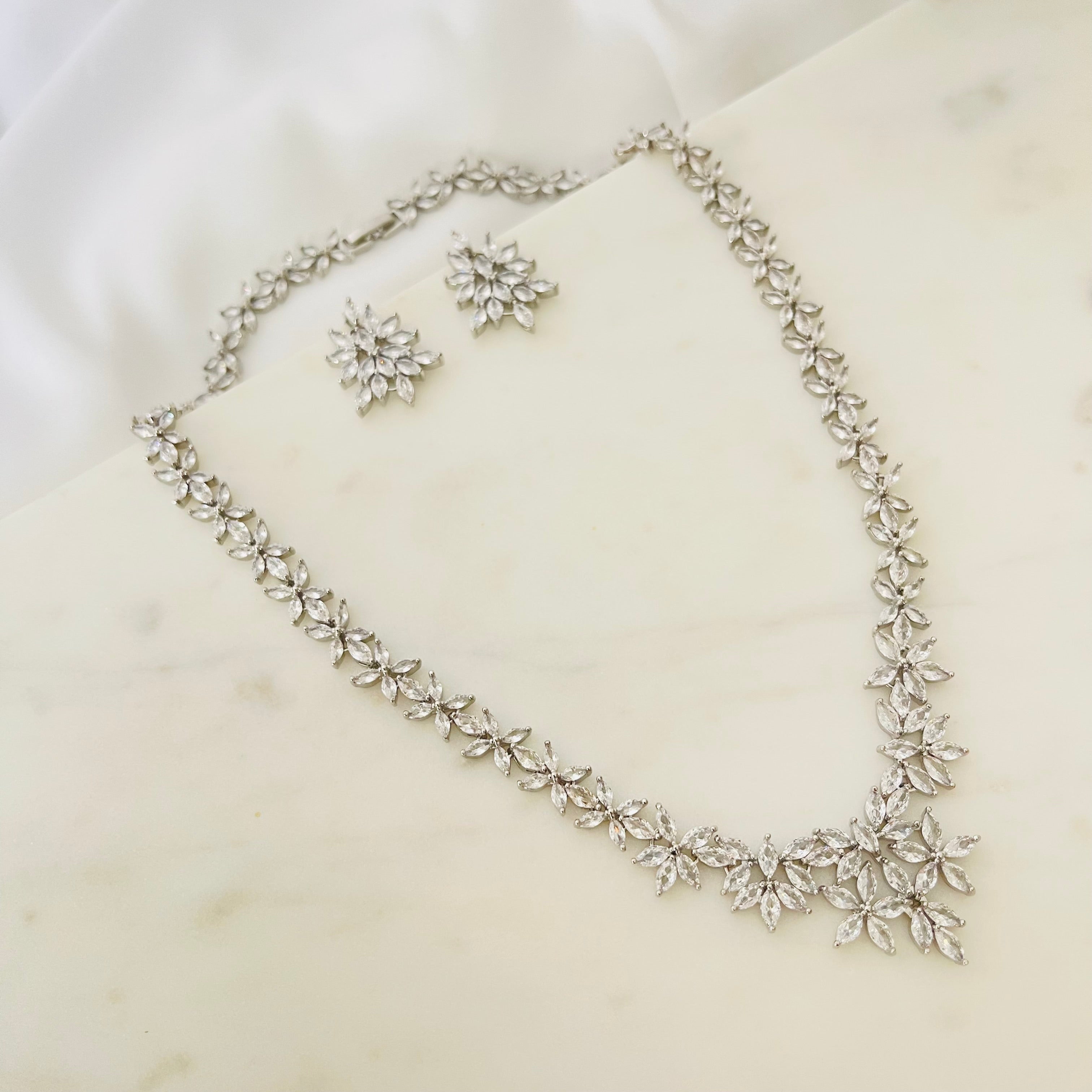 Eiffel Elegance Zircon Jewelry Set